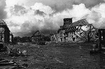 Die zerstörte Leeraner Kaserne